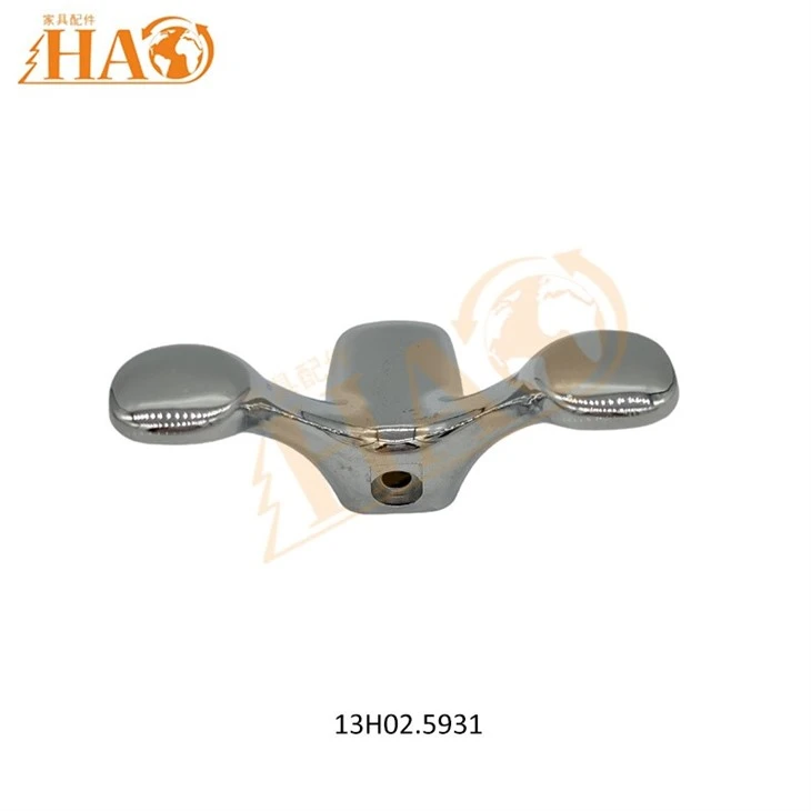 Clothes Hooks Wall Mounted Cloak Hooks Zinc Alloy Bright Chrome Hooks